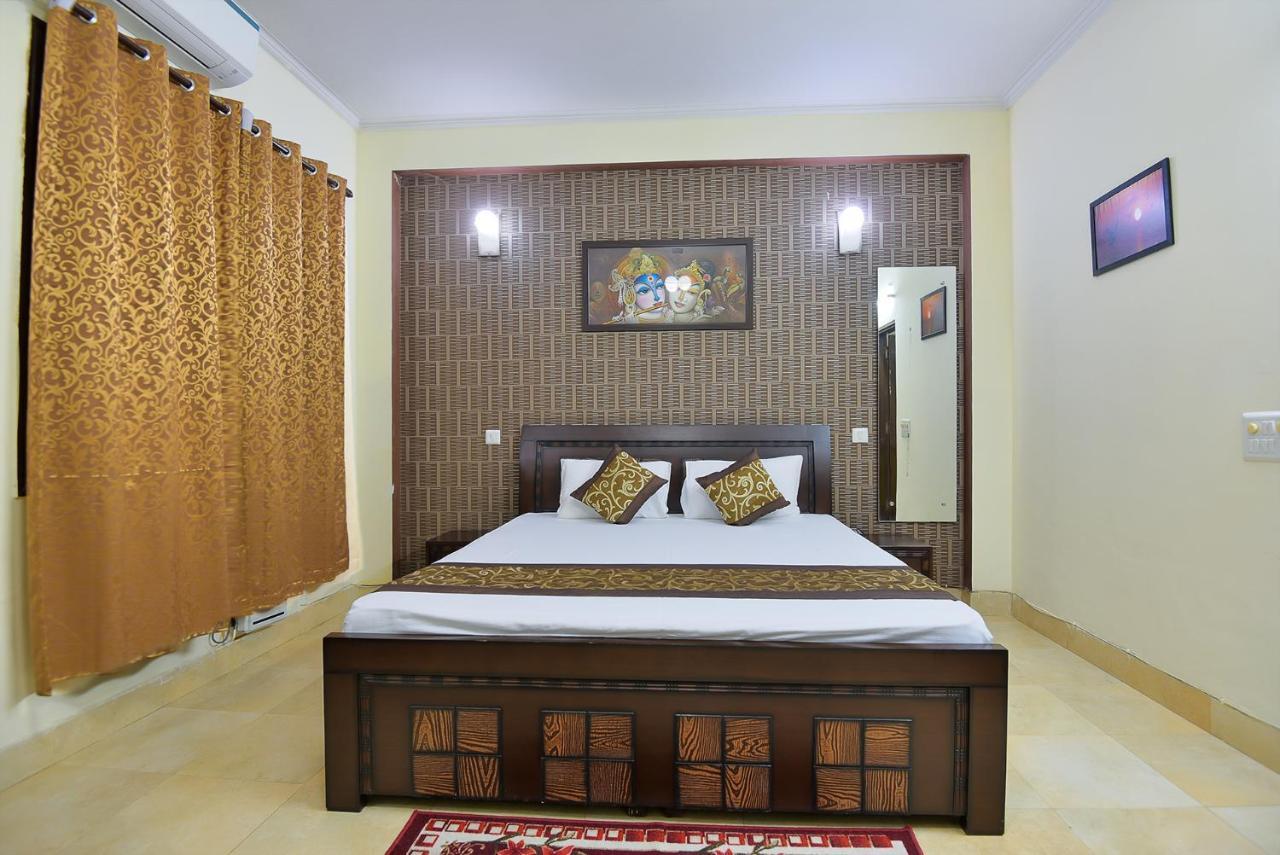 Studio Serviced Apartments Near Fortis Hospital Gurgáon Kültér fotó