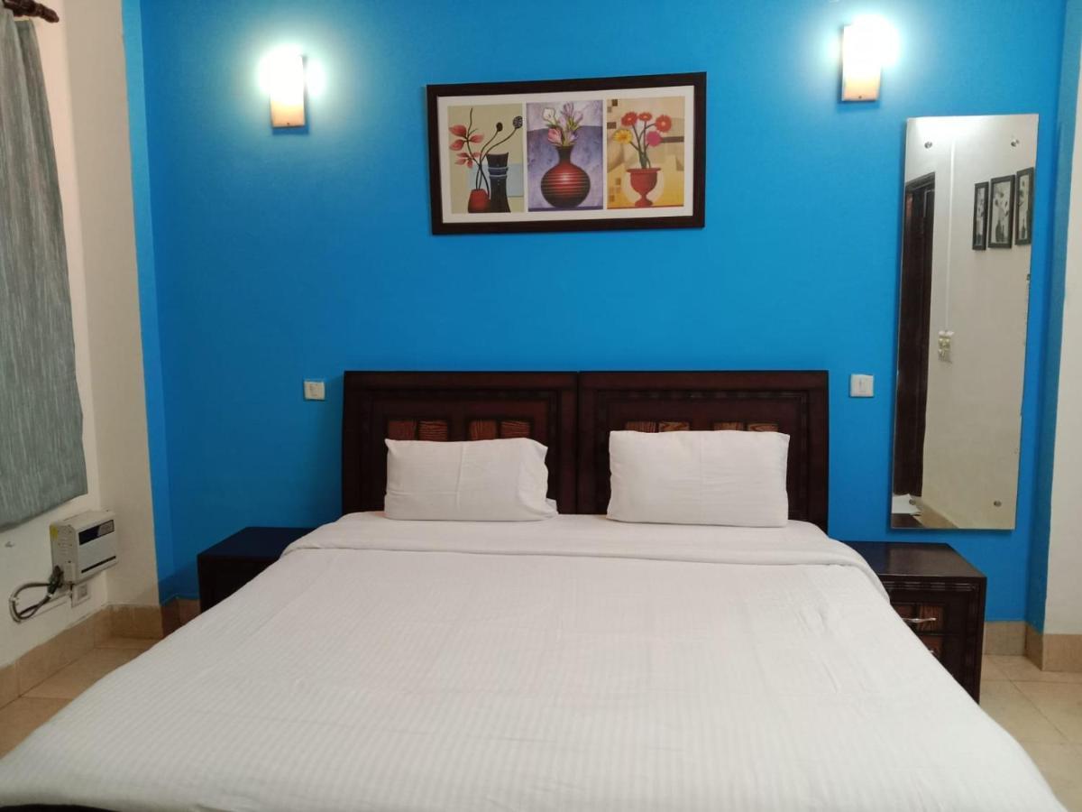 Studio Serviced Apartments Near Fortis Hospital Gurgáon Kültér fotó